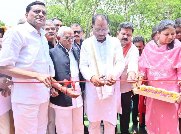 Chief Minister Shri Vishnu Deo Sai Inaugurates 226 Houses under Atal Vihar Scheme