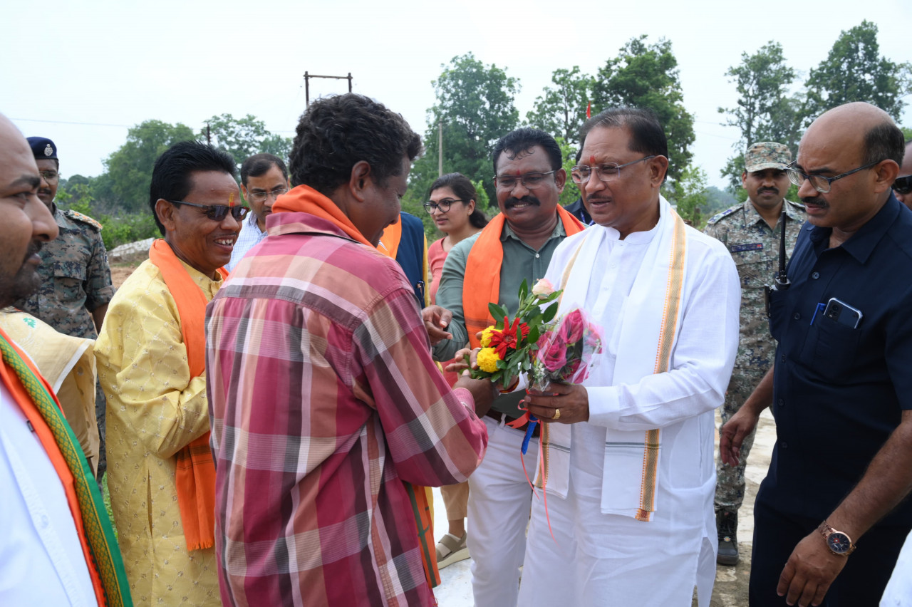 Raipur : Chief Minister Shri Vishnu Deo Sai Inaugurates Development Works Worth Over Rs 16 Crore in Tongpal